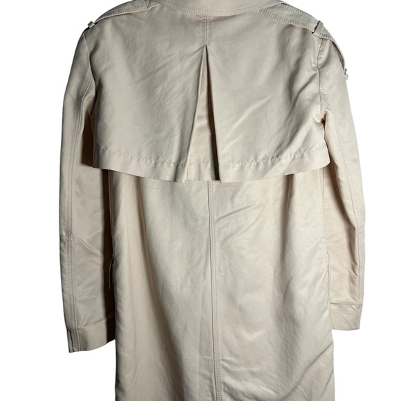 BCBGMaxAzria Cream Trench Coat -Runway Edition - Picture 5 of 8
